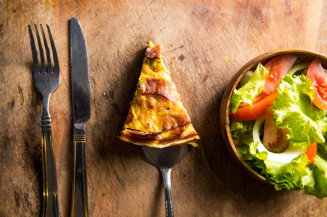 quiche-dinner-pexels-839008.jpg